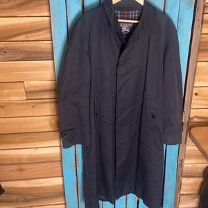 Vintage 80s Burberry navy blue trench coat plaid lined size 44 made in England